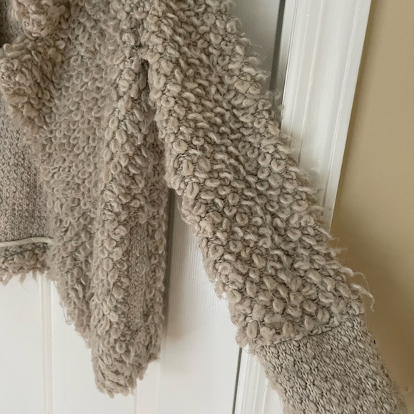 Iro jacket fits nicely. Used size 38 - Picture 5 of 8